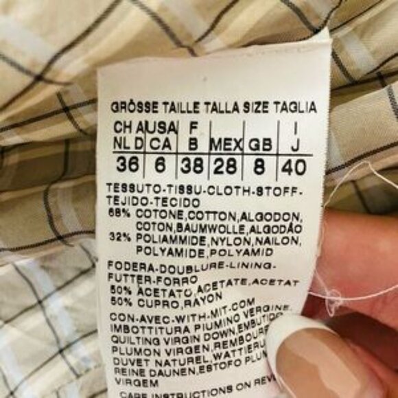 MaxMara Weekend ecru colored down hooded puffer parka. Size 6 - Picture 6 of 6